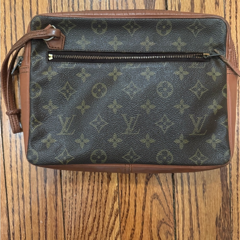 Louis Vuitton Monogram Canvas Men's Toiletry Pouch in Brown